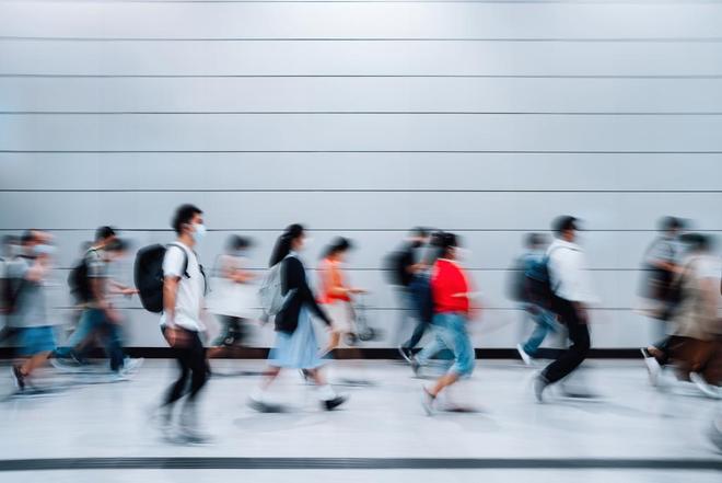 从运动“转场”生活观察｜当体育品牌